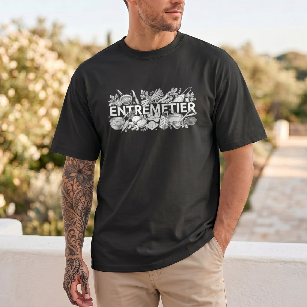 Koch-Shirt Entremetier in Schwarz, getragen von vorn