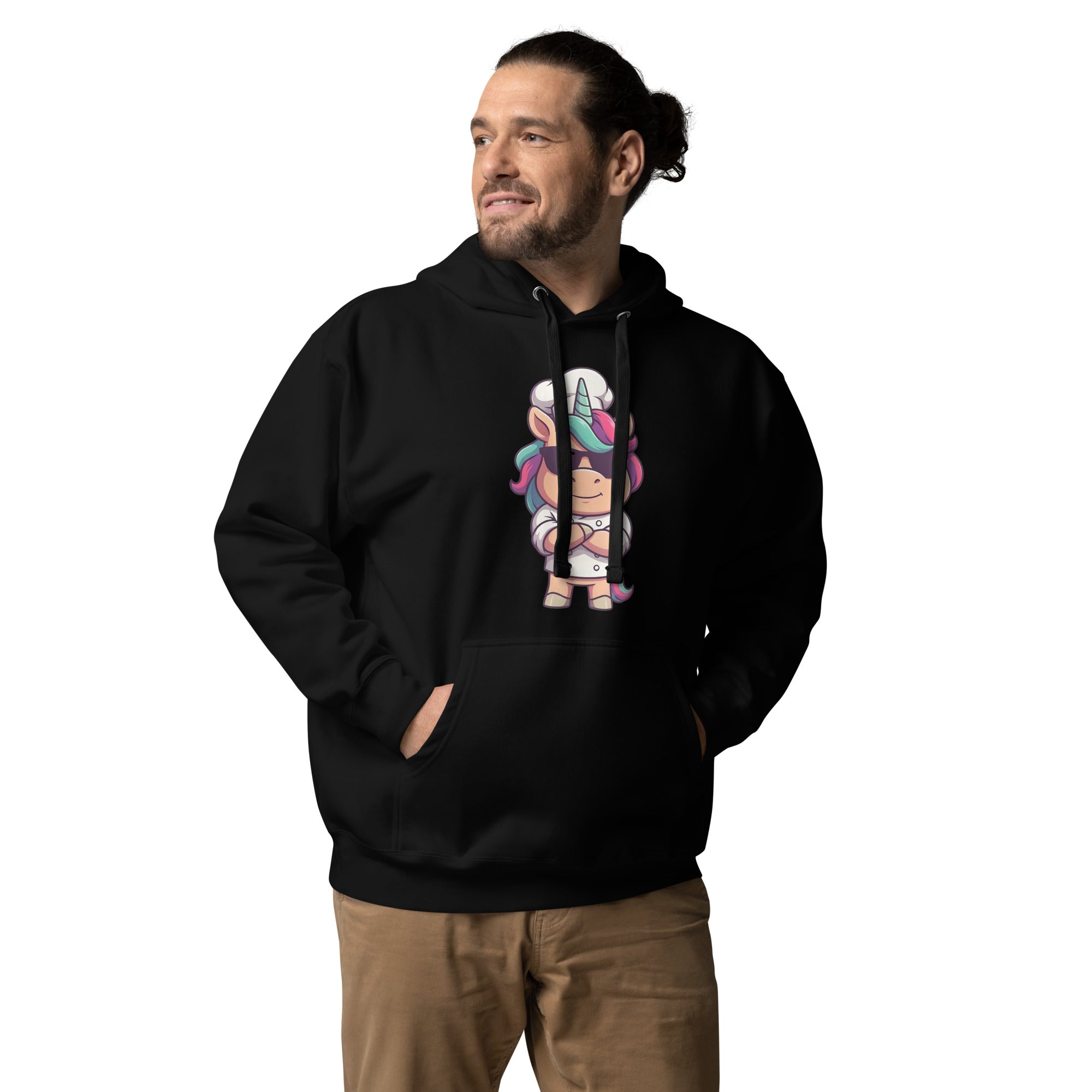 Koch-Hoodie Einhorn-Chef in Schwarz, am Model getragen